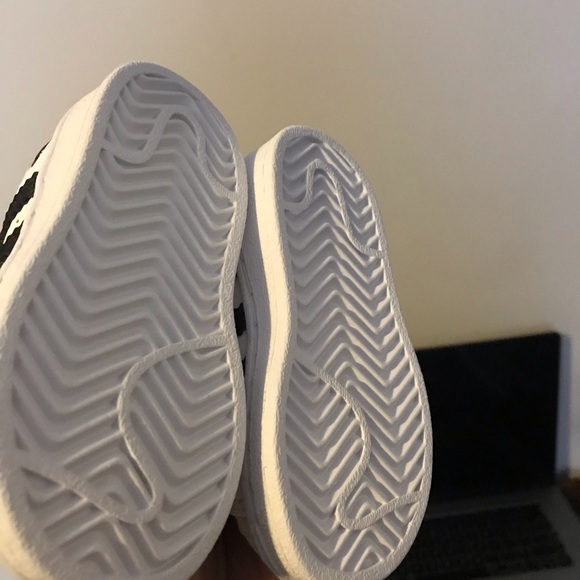 Adidas infant classic runners - Picture 4 of 6